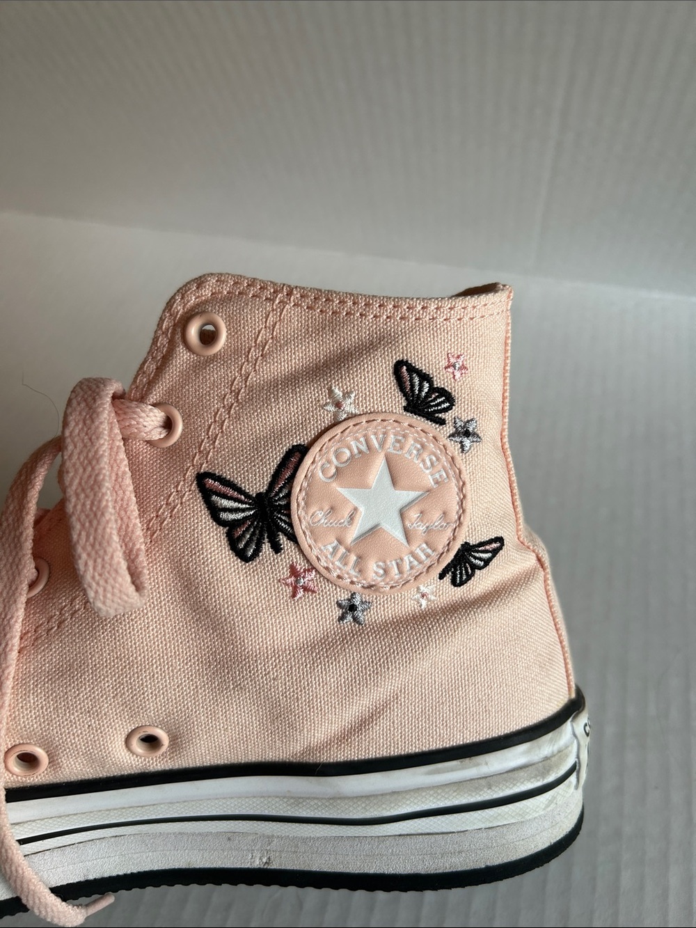 Converse High Top Sneakers in Light Pink with Butterfly Embroidery - Picture 2 of 5
